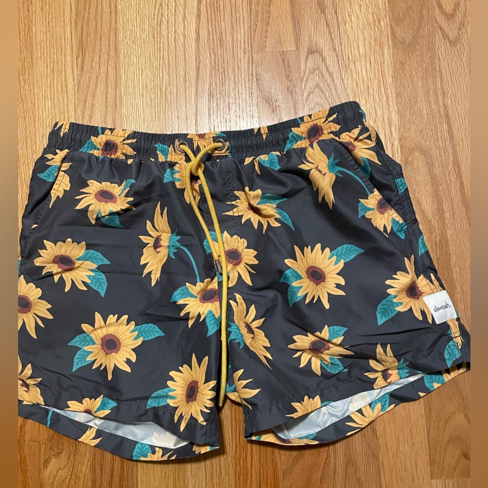 Skwosh swim shorts